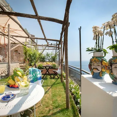 Viviani Nocleg ze śniadaniem Amalfi